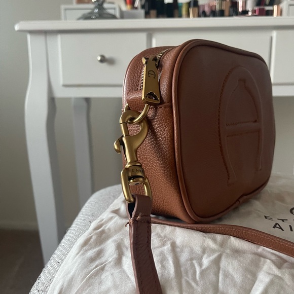 Etinenne Aigner crossbody bag - Picture 4 of 4